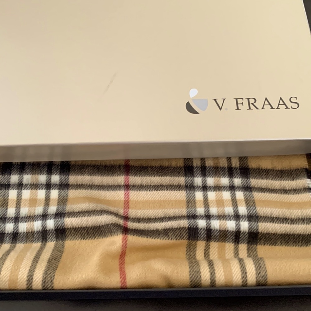 NIB Cashmink scarf
